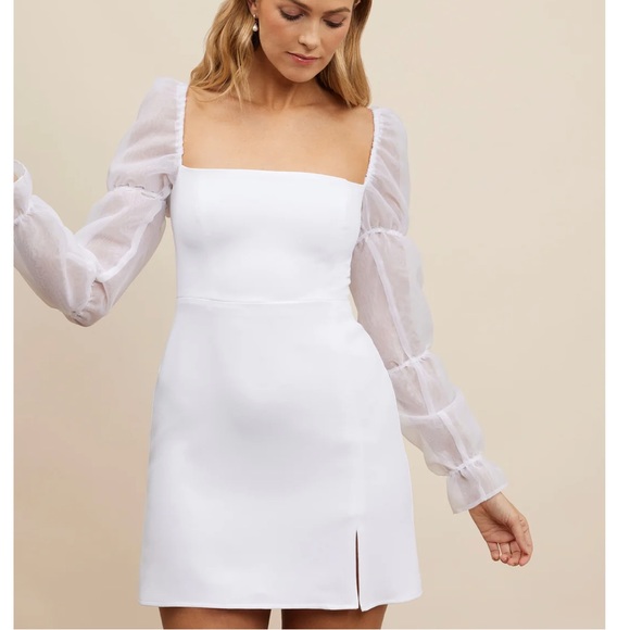 Park & Fifth Dresses & Skirts - Park & Fifth Leslie Mini Dress size small